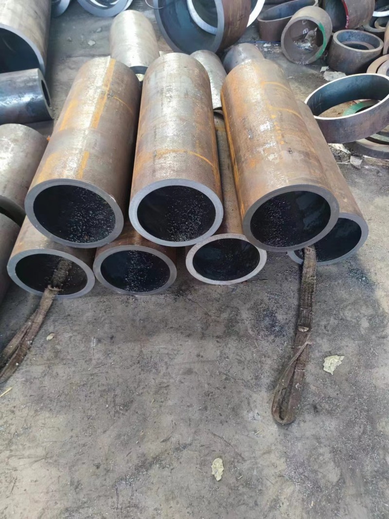 乌兰浩特乌兰浩特乌兰浩特12Cr1MovG无缝钢管切割